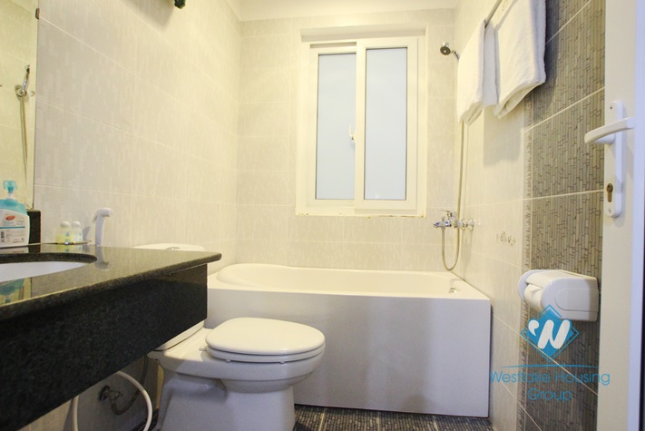 Budget nice studio for rent on Lac Long Quan Street, Tay Ho District, Ha Noi